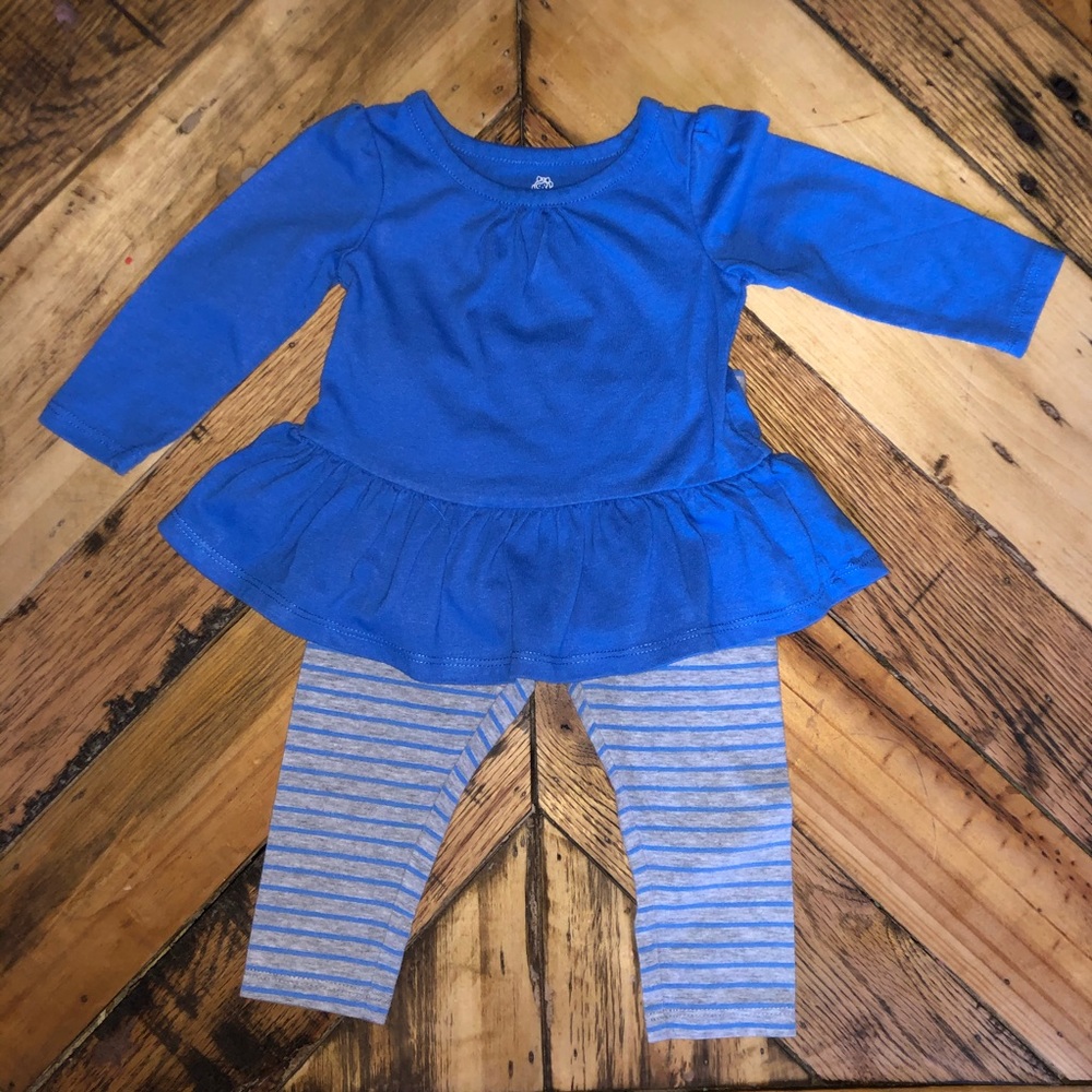 Okie Dokie size 6M long sleeve set
